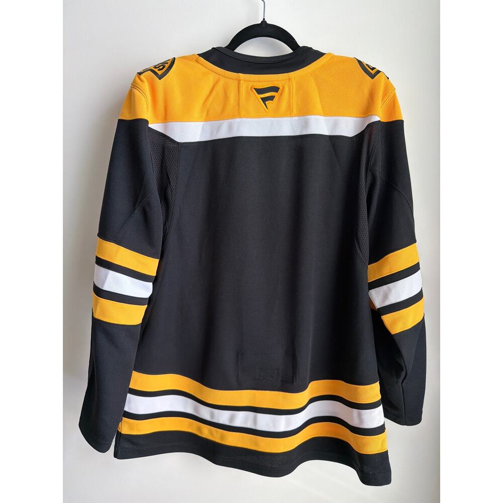 Boston Bruins Fanatics Premium Home Jersey Size 46 Small NHL - Picture 2 of 4